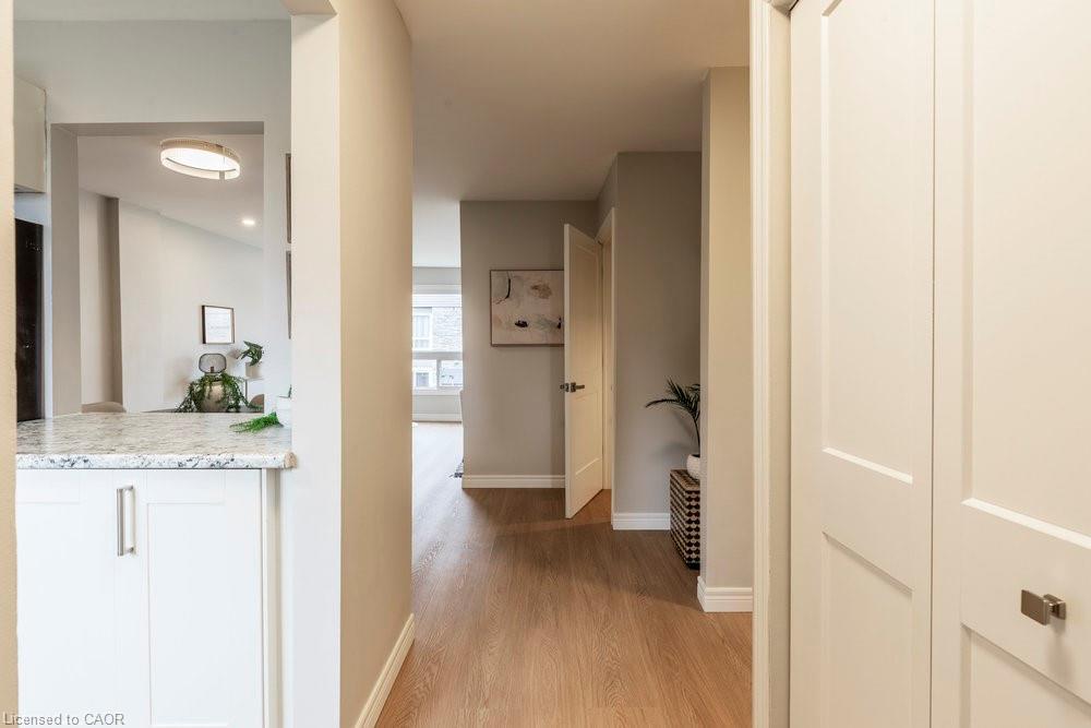 43-2050 Upper Middle Road, Burlington, ON - Indoor Photo Showing Other Room