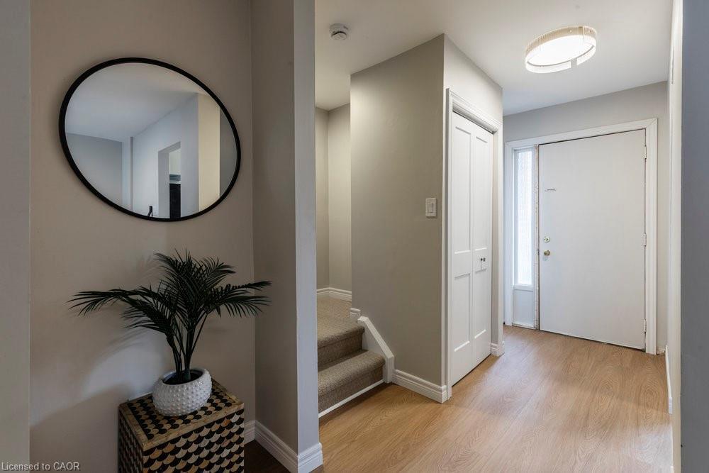 43-2050 Upper Middle Road, Burlington, ON - Indoor Photo Showing Other Room