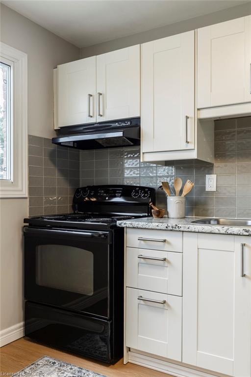 43-2050 Upper Middle Road, Burlington, ON - Indoor Photo Showing Kitchen