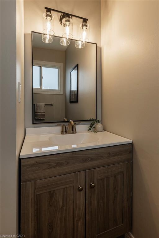 43-2050 Upper Middle Road, Burlington, ON - Indoor Photo Showing Bathroom