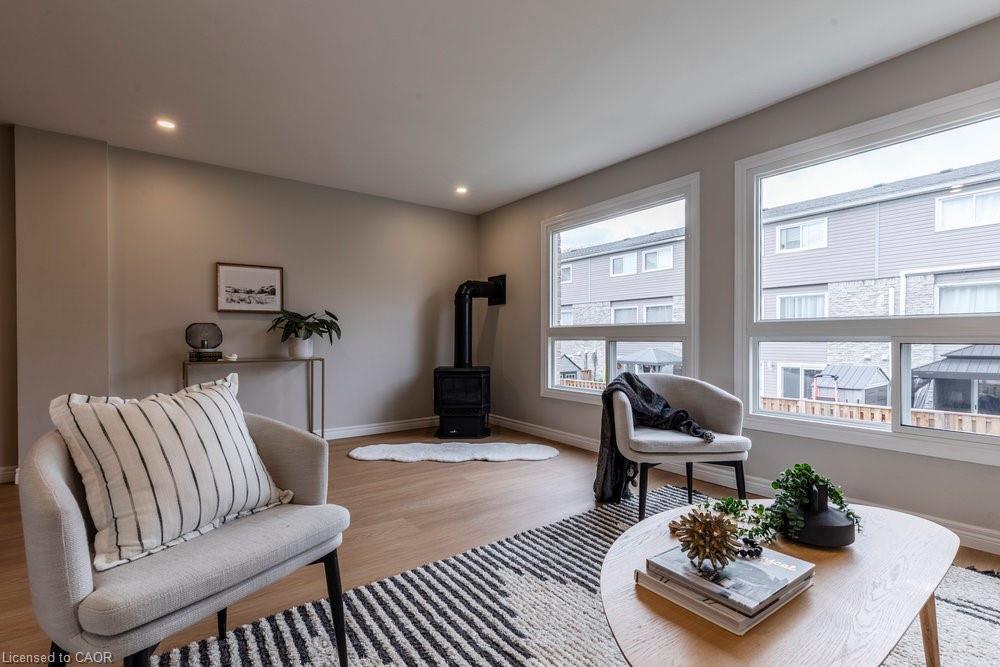 43-2050 Upper Middle Road, Burlington, ON - Indoor Photo Showing Other Room