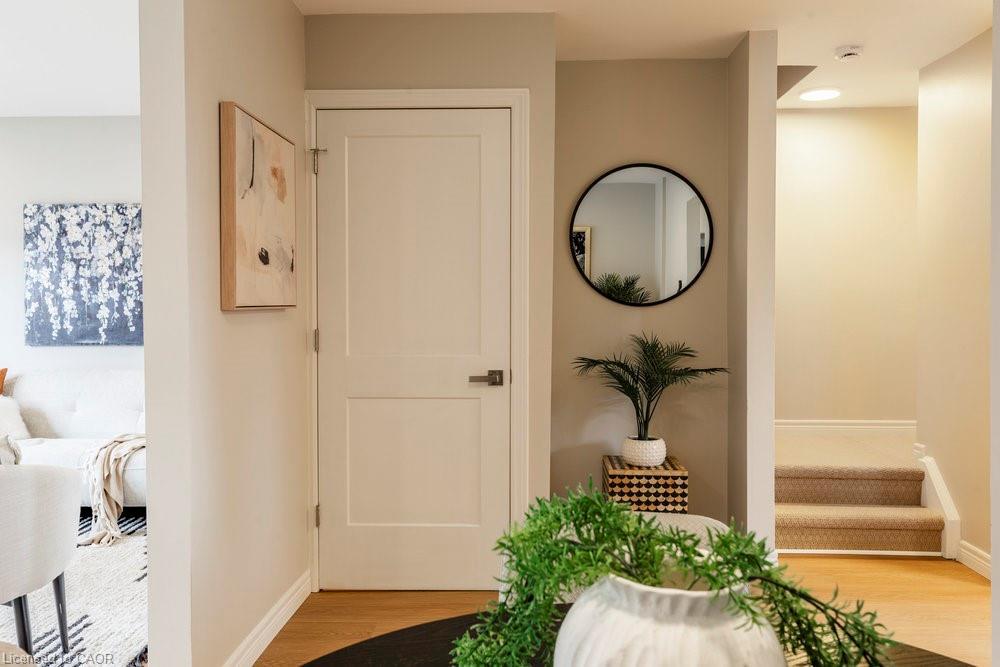 43-2050 Upper Middle Road, Burlington, ON - Indoor Photo Showing Other Room