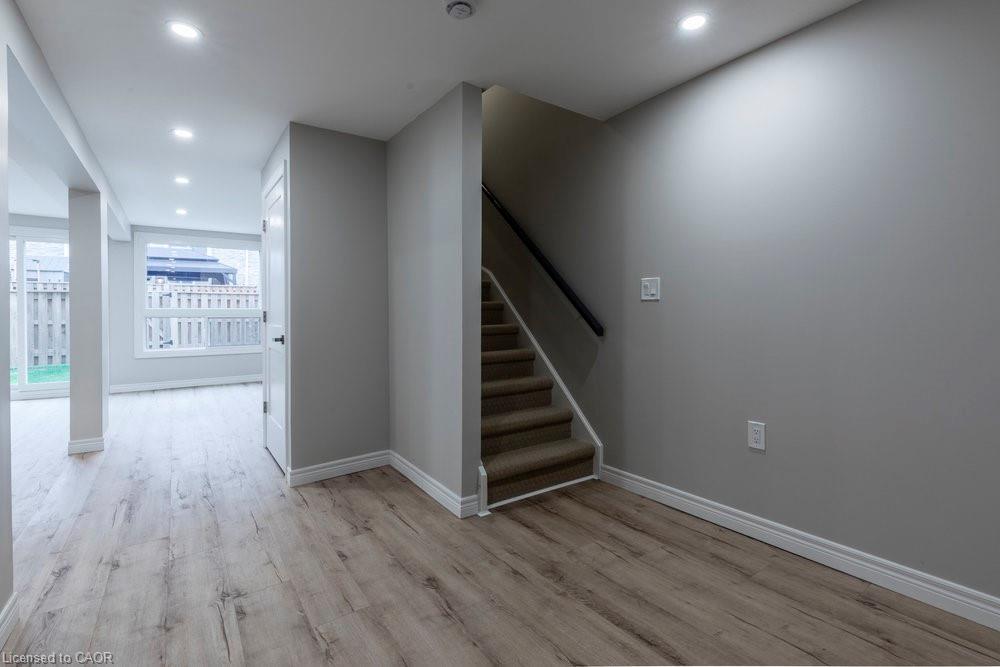 43-2050 Upper Middle Road, Burlington, ON - Indoor Photo Showing Other Room
