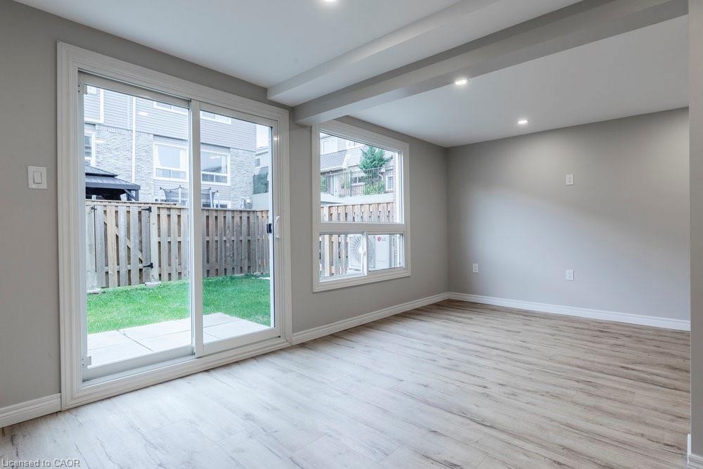 43-2050 Upper Middle Road, Burlington, ON - Indoor Photo Showing Other Room