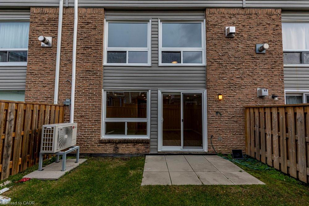 43-2050 Upper Middle Road, Burlington, ON - Outdoor With Exterior