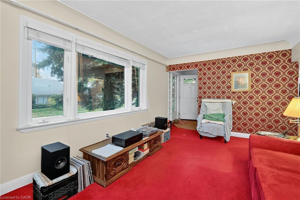 292 Glenholme Avenue, Hamilton, ON - Indoor