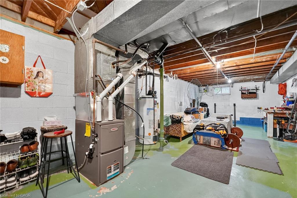 292 Glenholme Avenue, Hamilton, ON - Indoor Photo Showing Basement