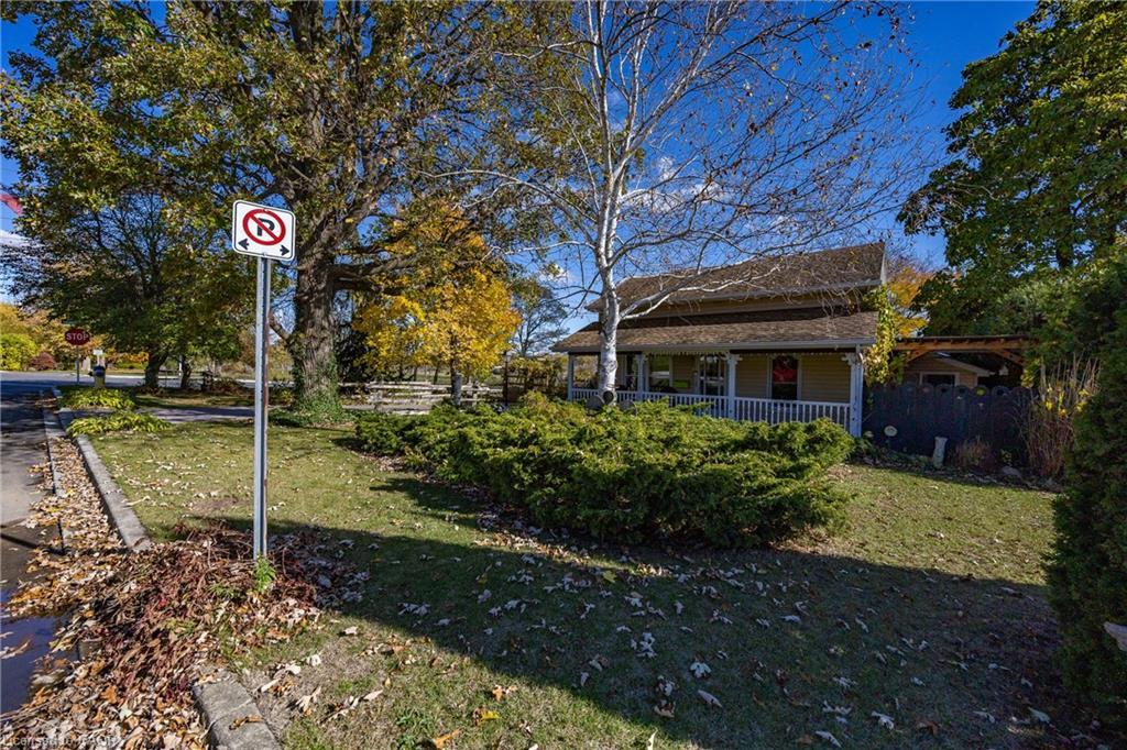 224 King Hiram Street, Ingersoll, ON - Outdoor