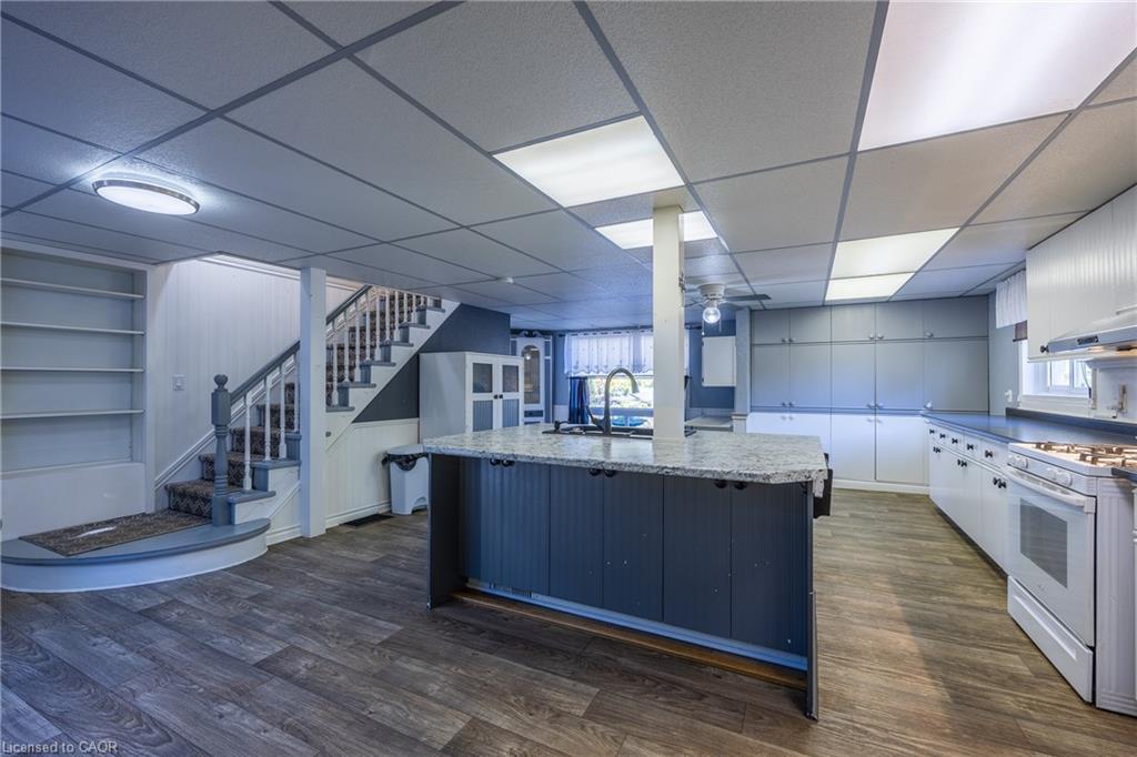 224 King Hiram Street, Ingersoll, ON - Indoor