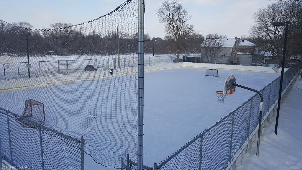 46 Bridge Street E, Kitchener, ON - Outdoor