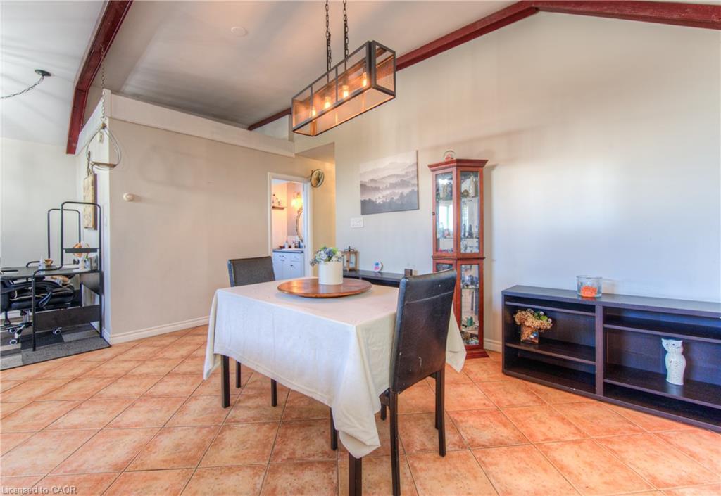 495 Melvin Avenue, Hamilton, ON - Indoor Photo Showing Dining Room