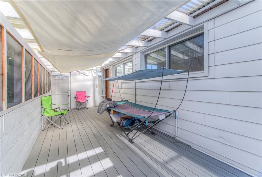 495 Melvin Avenue, Hamilton, ON - Outdoor With Deck Patio Veranda With Exterior