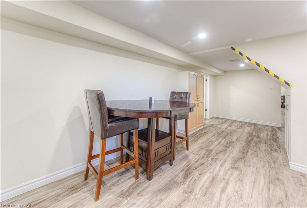 495 Melvin Avenue, Hamilton, ON - Indoor