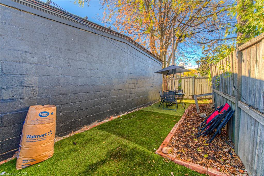 495 Melvin Avenue, Hamilton, ON - Outdoor