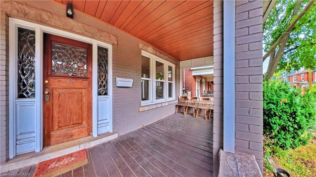 25 Spadina Avenue, Hamilton, ON - Outdoor With Deck Patio Veranda With Exterior