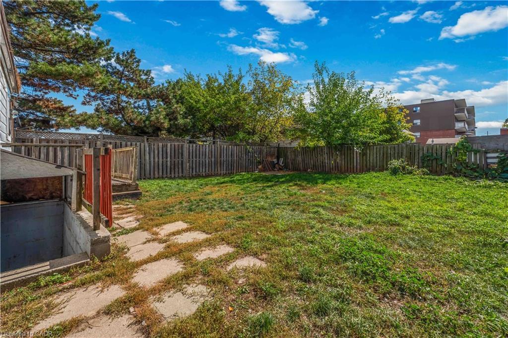 1788 Barton Street E, Hamilton, ON - Outdoor