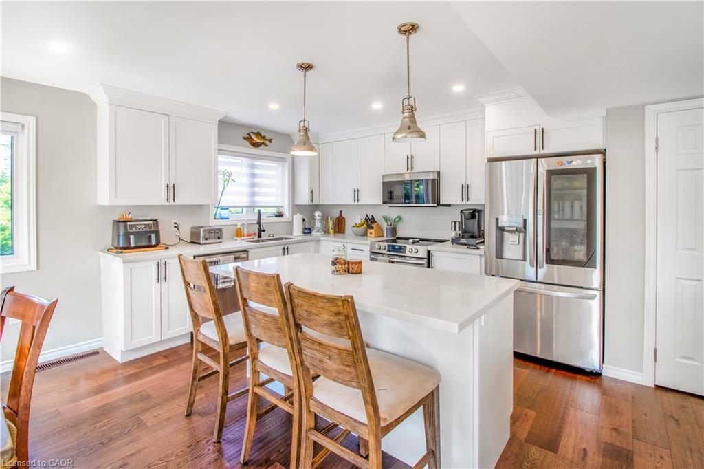 25555 Maple Beach Road, Brock, ON - Indoor