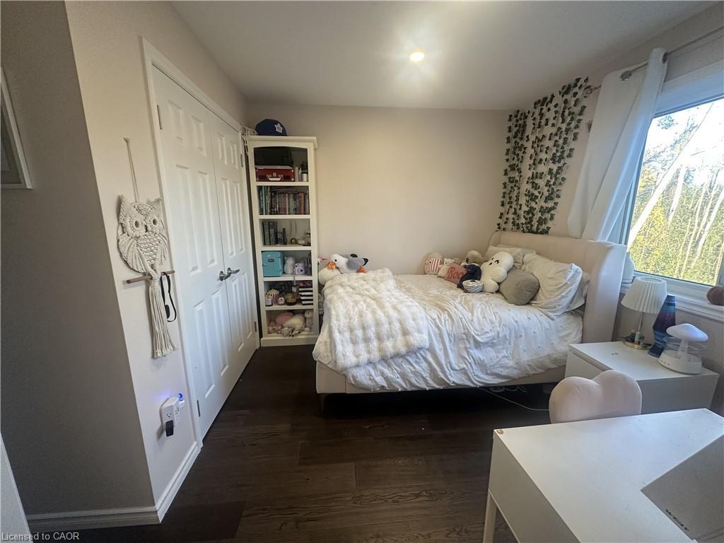 25555 Maple Beach Road, Brock, ON - Indoor Photo Showing Bedroom