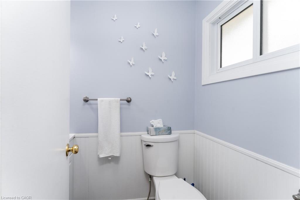 165-2050 Upper Middle Road, Burlington, ON - Indoor Photo Showing Bathroom