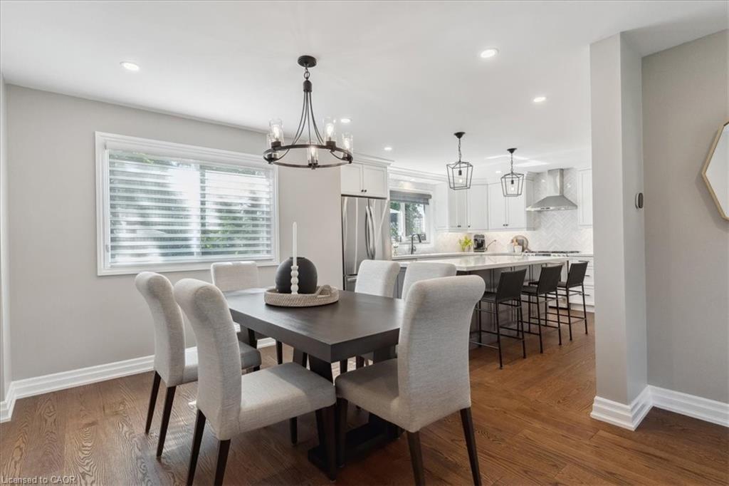 42 Hillside Drive, Georgetown, ON - Indoor Photo Showing Dining Room
