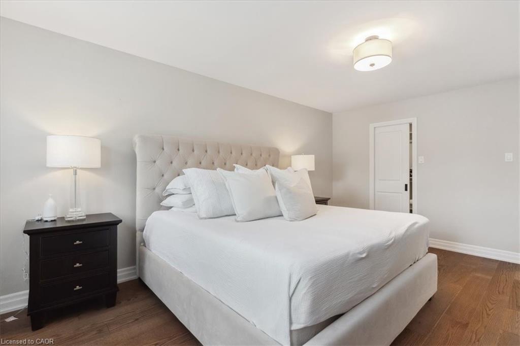 42 Hillside Drive, Georgetown, ON - Indoor Photo Showing Bedroom