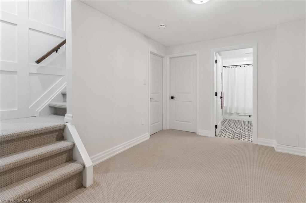 42 Hillside Drive, Georgetown, ON - Indoor Photo Showing Other Room