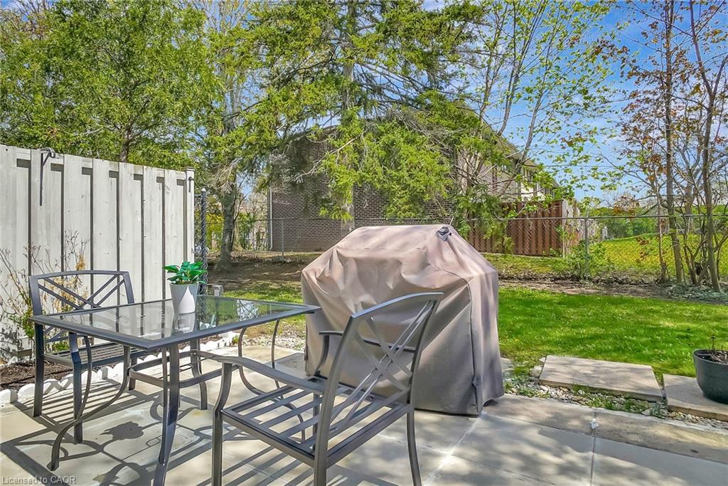 10-201 Silvercreek Parkway N, Guelph, ON - Outdoor With Deck Patio Veranda