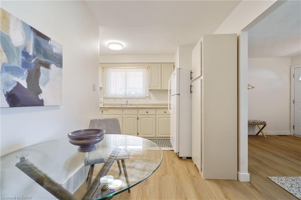 161 Homewood Avenue, Hamilton, ON - Indoor Photo Showing Other Room