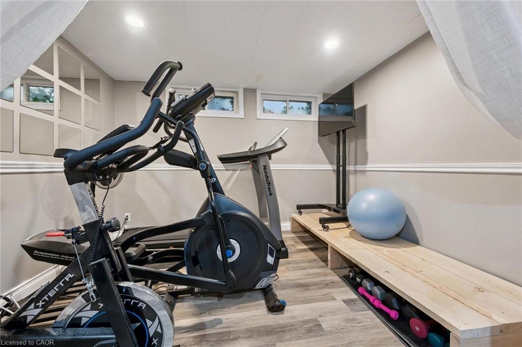 4 Berkley Place, Guelph, ON - Indoor Photo Showing Gym Room