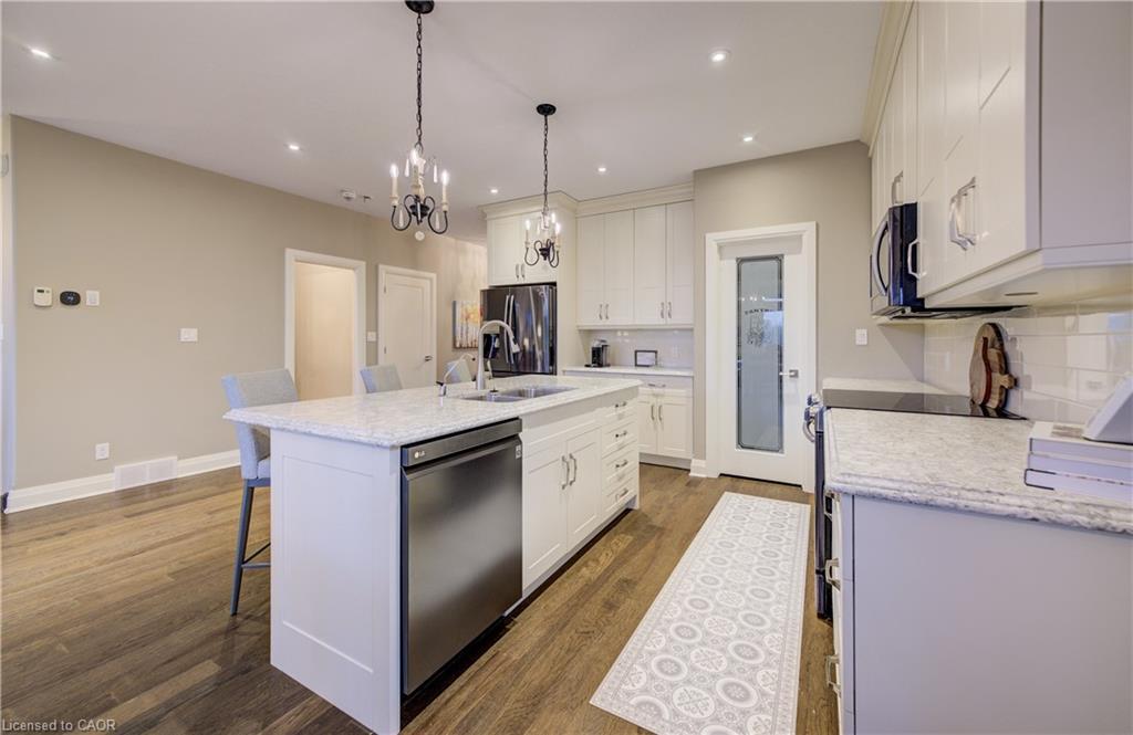 683 Forman Avenue, Stratford, ON - Indoor Photo Showing Kitchen