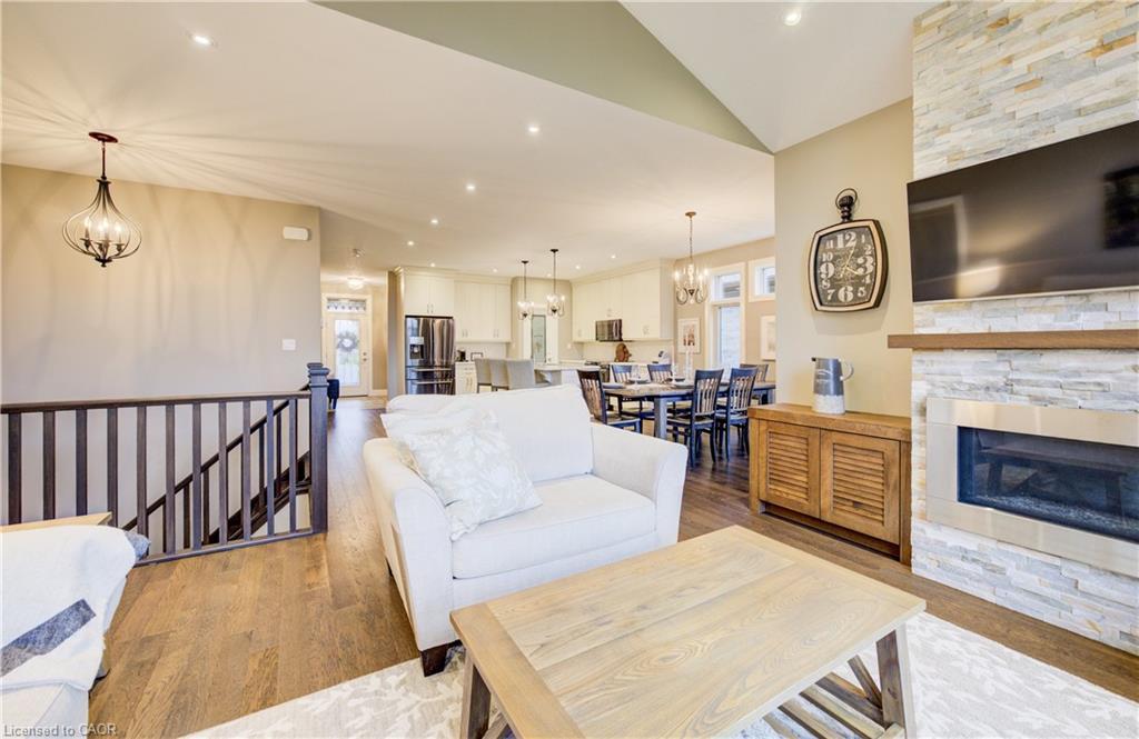 683 Forman Avenue, Stratford, ON - Indoor Photo Showing Living Room With Fireplace