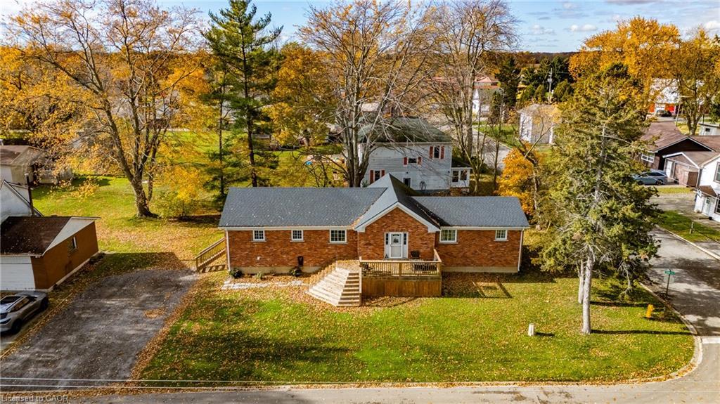 16 Chestnut Street, Port Rowan, ON - Outdoor