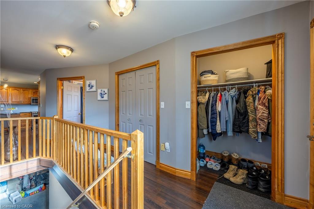 16 Chestnut Street, Port Rowan, ON - Indoor Photo Showing Other Room