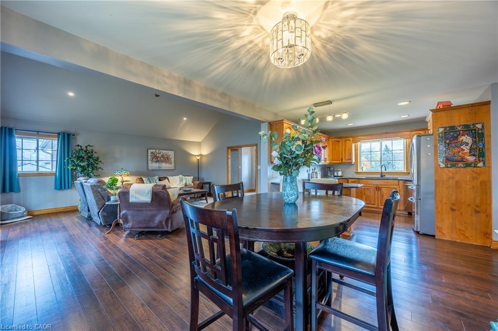 16 Chestnut Street, Port Rowan, ON - Indoor Photo Showing Dining Room