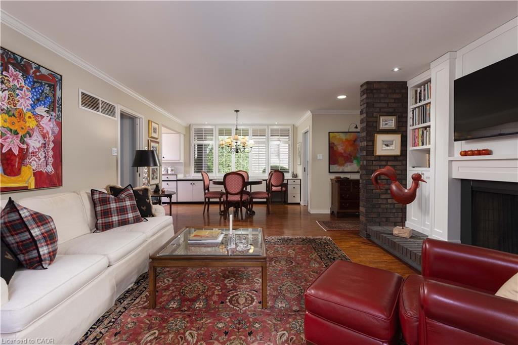 1168 Carey Road, Oakville, ON - Indoor Photo Showing Living Room With Fireplace