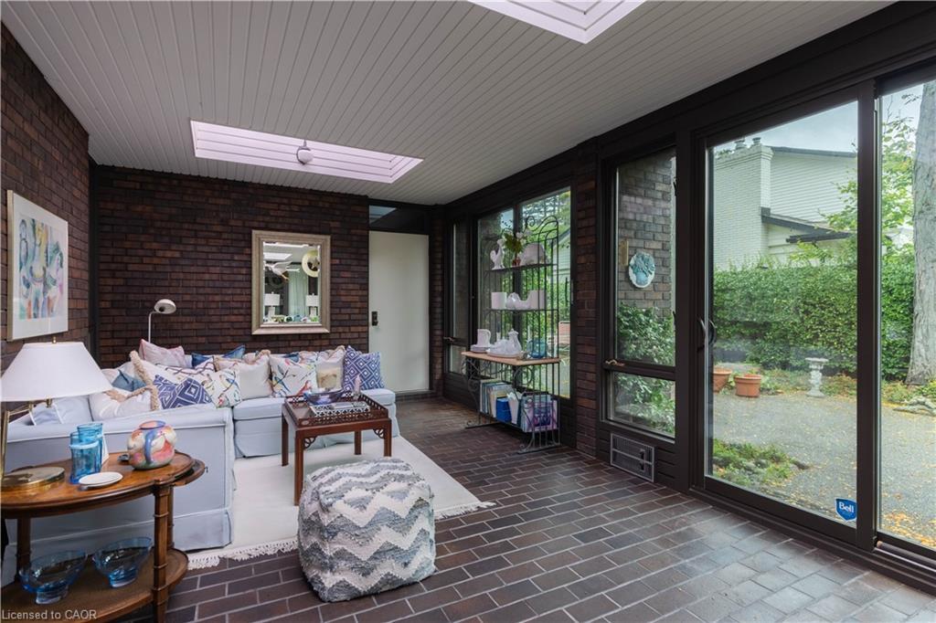 1168 Carey Road, Oakville, ON -