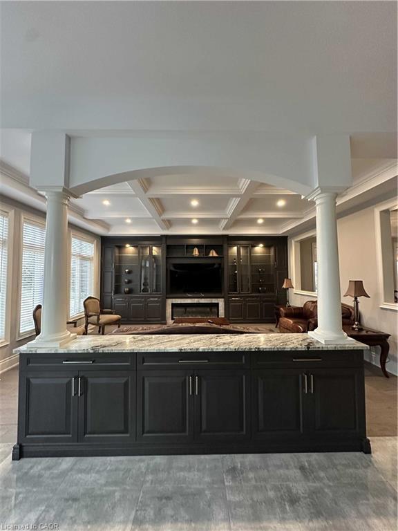 246 Springbrook Avenue, Ancaster, ON - Indoor Photo Showing Kitchen
