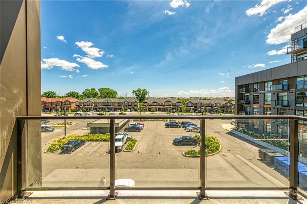319-450 Dundas Street, Waterdown, ON - Outdoor With Balcony With View
