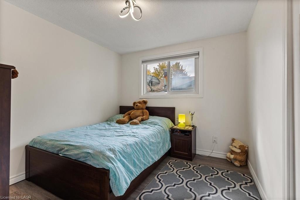 157 Pinedale Drive, Kitchener, ON - Indoor Photo Showing Bedroom