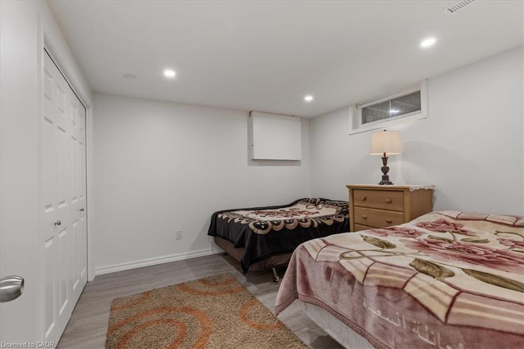 157 Pinedale Drive, Kitchener, ON - Indoor Photo Showing Bedroom