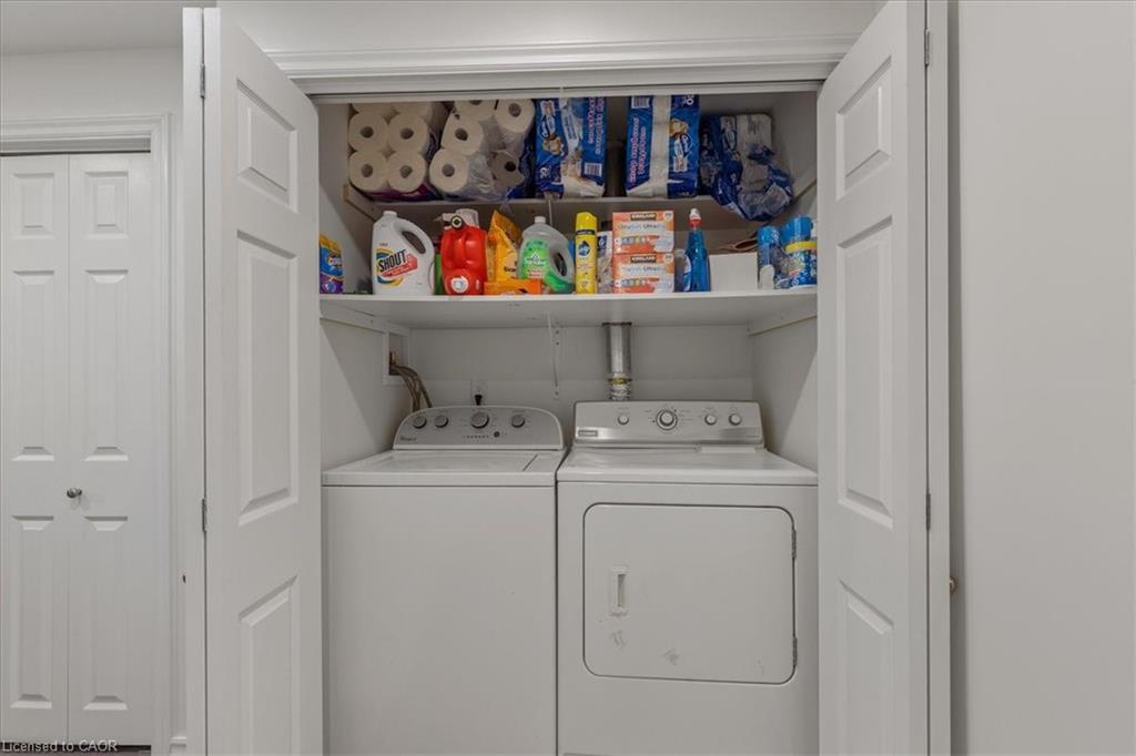 157 Pinedale Drive, Kitchener, ON - Indoor Photo Showing Laundry Room