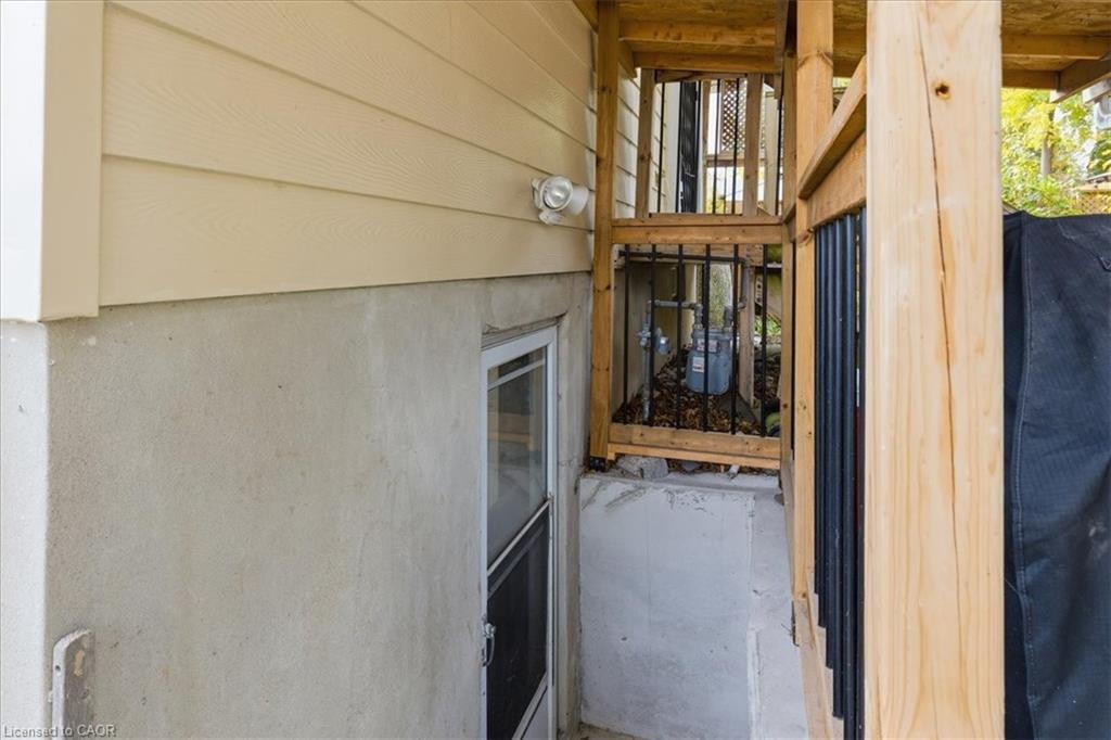 157 Pinedale Drive, Kitchener, ON - Outdoor With Exterior