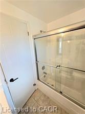 995 Elgin Street N, Cambridge, ON - Indoor Photo Showing Bathroom