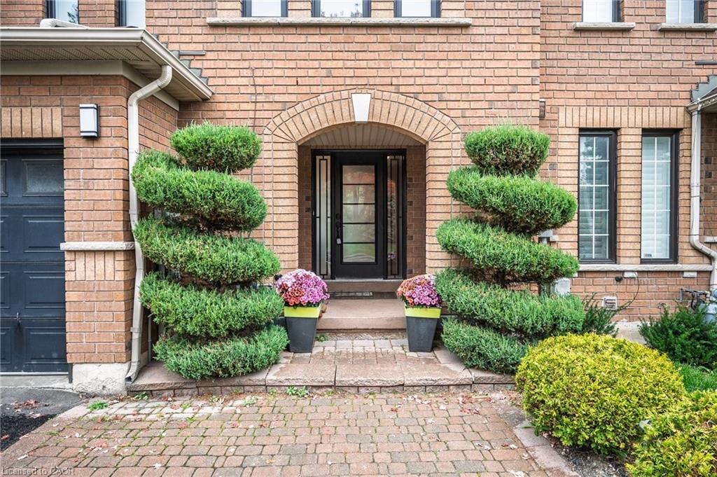 248 Hawkview Boulevard, Vaughan, ON - Outdoor