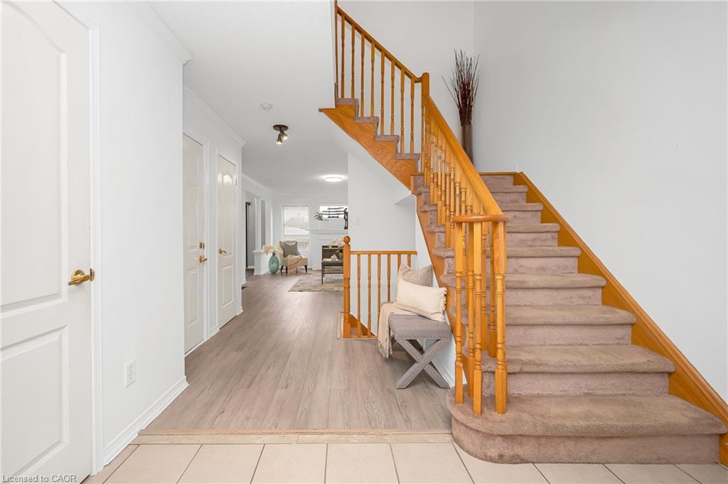 248 Hawkview Boulevard, Vaughan, ON - Indoor Photo Showing Other Room