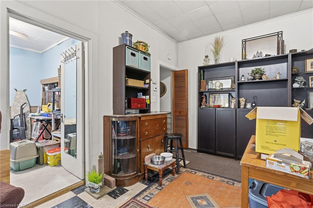 30 Chatham Street, Hamilton, ON - Indoor Photo Showing Office