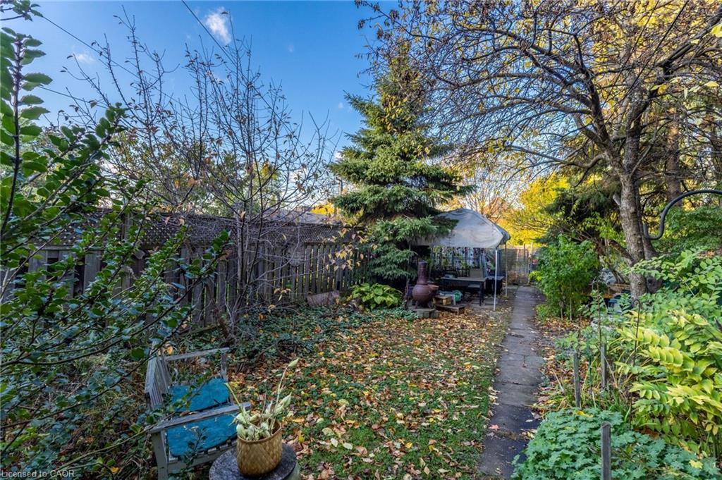 30 Chatham Street, Hamilton, ON - Outdoor