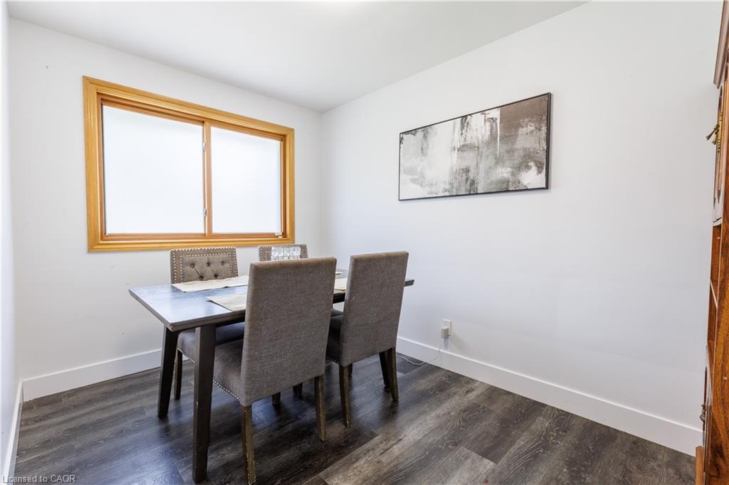 18 Silverdale Crescent, London, ON - Indoor Photo Showing Dining Room