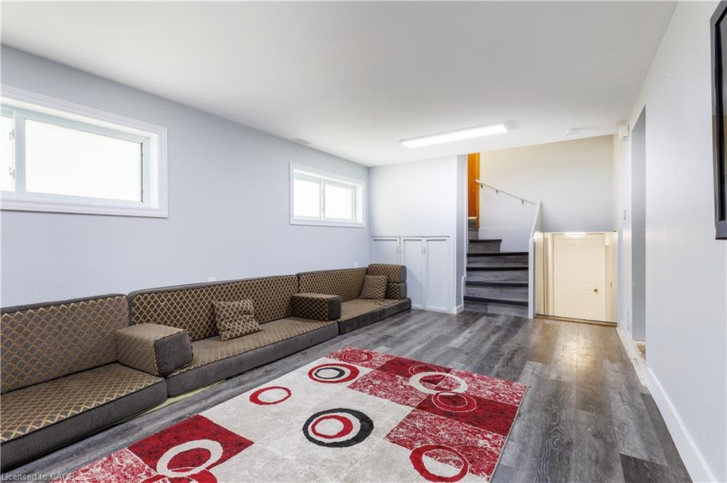 18 Silverdale Crescent, London, ON - Indoor