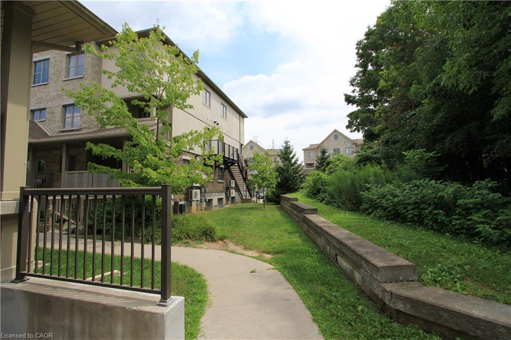3E-255 Maitland Street, Kitchener, ON - Outdoor